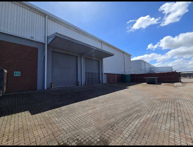 5,666M² WAREHOUSE TO LET IN EPPING INDUSTRIAL